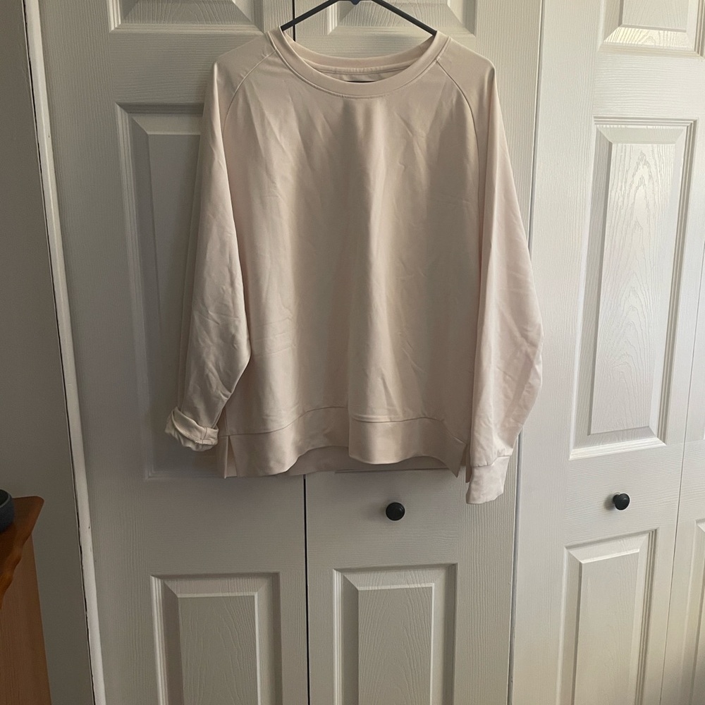 Cream Lounge Set
